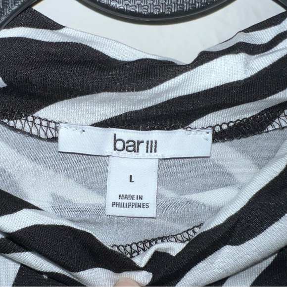 Bali III LARGE WOMEN’S BODY CON FIT SHIRT ALORA ZEBRA PRINT - Picture 5 of 6